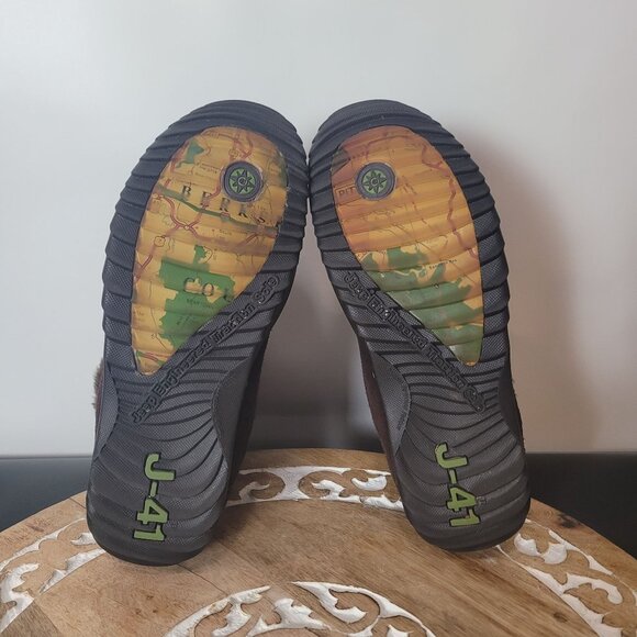 J-41 Womens Faux Fur Trim Boots Size 9 Brown Quilted Pattern Winter Footwear - Picture 8 of 11